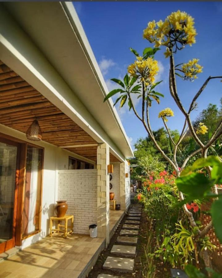 Surya Lombok Accommodation Selong Belanak Exteriör bild